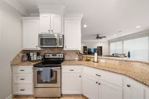 50 S Twinstone Cir, Coldspring, TX 77331 - Photo 6