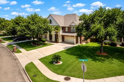 6818 Russelfield Lane, Houston, TX 77049 - Photo 2
