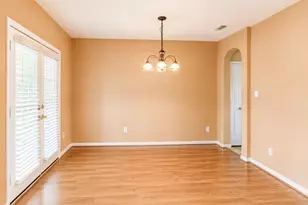6818 Russelfield Ln, Houston, TX 77049 - Photo 8