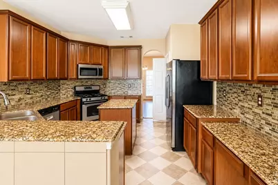 6818 Russelfield Lane, Houston, TX 77049 - Photo 16