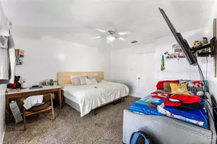 7322 Crownwest St, Houston, TX 77072 - Photo 8