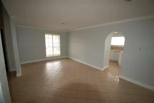 3338 Walhalla Dr, Houston, TX 77066 - Photo 4