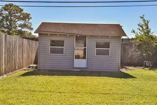 4613 Libbey Ln, Houston, TX 77092 - Photo 22