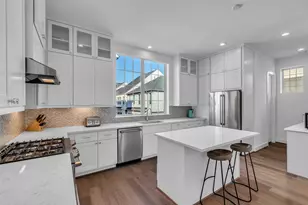 3409 Ridgeway Valley Ln, Houston, TX 77055 - Photo 10