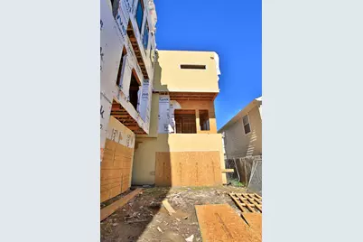 1316 Robin Street #B, Houston, TX 77019 - Photo 12