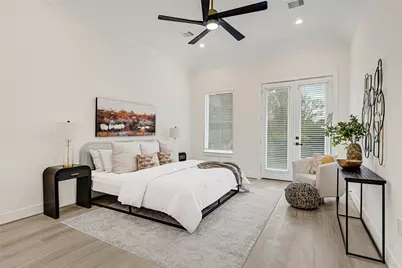 7805 Dyer Street, Houston, TX 77088 - Photo 6