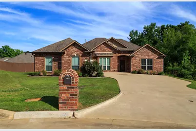 124 Lakeway Lane, Longview, TX 75604 - Photo 2