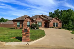 124 Lakeway Lane, Longview, TX 75604 - Photo 2