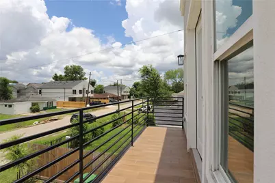 4422 Phlox Street, Houston, TX 77051 - Photo 30