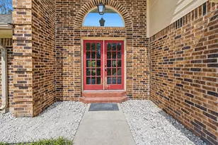 259 O'Bannon Dr, Huntsville, TX 77320 - Photo 2