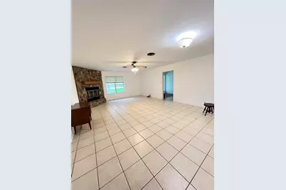 402 Peach Point Road, Jones Creek, TX 77541 - Photo 16