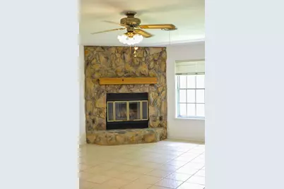 402 Peach Point Road, Jones Creek, TX 77541 - Photo 14