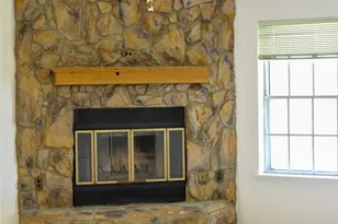 402 Peach Point Rd, Jones Creek, TX 77541 - Photo 14