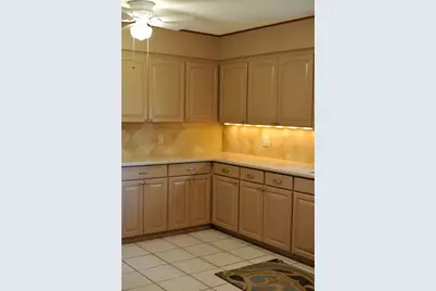 402 Peach Point Road, Jones Creek, TX 77541 - Photo 6
