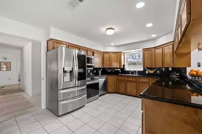 654 N Flamingo Drive, Seabrook, TX 77586 - Photo 12