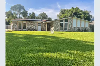 654 N Flamingo Drive, Seabrook, TX 77586 - Photo 1
