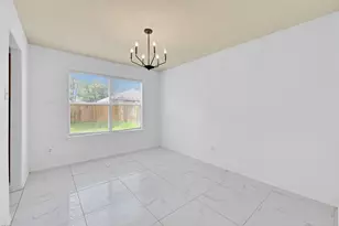 10407 Hamlet Vale Ct, Houston, TX 77070 - Photo 6