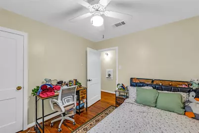 115 Whiting Street, Galveston, TX 77550 - Photo 32