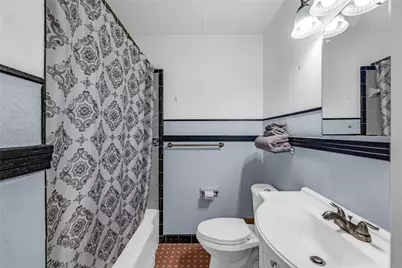 115 Whiting Street, Galveston, TX 77550 - Photo 22