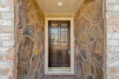 6231 S Briar Knoll Drive, Houston, TX 77072 - Photo 2