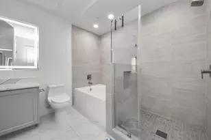 1010 Rosine St, Houston, TX 77019 - Photo 26