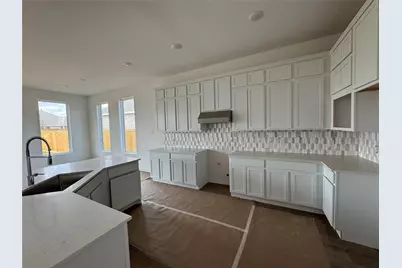 8222 Holly Blue Drive, Rosharon, TX 77583 - Photo 4