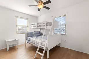 4014 Kent Dr, Galveston, TX 77554 - Photo 12