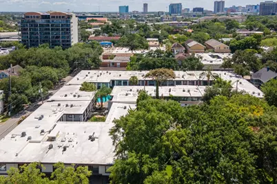 219 Marshall Street #220, Houston, TX 77006 - Photo 8