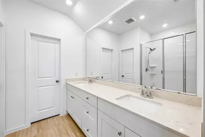 2701 Meridian Springs Drive, Texas City, TX 77568 - Photo 16
