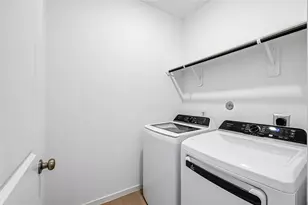 2701 Meridian Spgs Dr, Texas City, TX 77568 - Photo 18