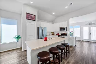 2424 Solaris Bnd Dr, Katy, TX 77493 - Photo 4