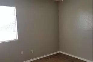 2703 2712 Evergreen Circle, Bryan, TX 77801 - Photo 10