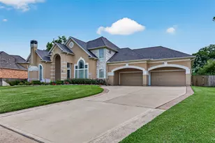 7706 Long Shadows Dr, Sugar Land, TX 77479 - Photo 2
