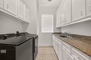7706 Long Shadows Dr, Sugar Land, TX 77479 - Photo 16