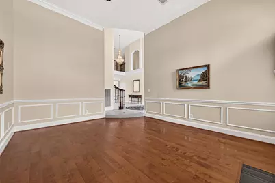 7706 Long Shadows Drive, Sugar Land, TX 77479 - Photo 10