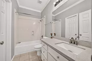 7706 Long Shadows Dr, Sugar Land, TX 77479 - Photo 38