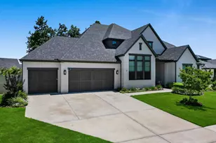 10095 S Goshawk Trl, Conroe, TX 77385 - Photo 2