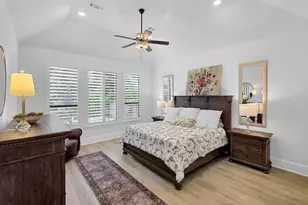 10095 S Goshawk Trl, Conroe, TX 77385 - Photo 16