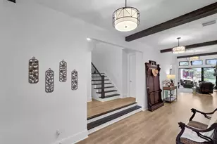 10095 S Goshawk Trl, Conroe, TX 77385 - Photo 6
