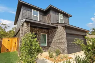 1727 Portia Ln, Conroe, TX 77301 - Photo 2