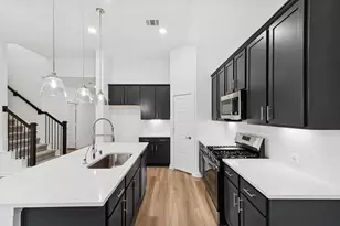 978 Garden Path Dr, Willis, TX 77378 - Photo 22