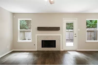 101 N Villa Oaks Drive, The Woodlands, TX 77382 - Photo 12