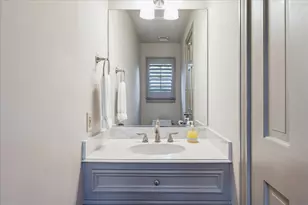 5 Lochtyne Cir, Houston, TX 77024 - Photo 20