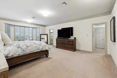 5 Lochtyne Circle, Houston, TX 77024 - Photo 14