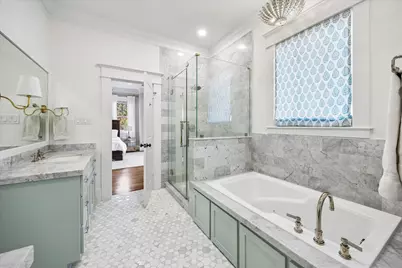 601 E 21st Street, Houston, TX 77008 - Photo 18