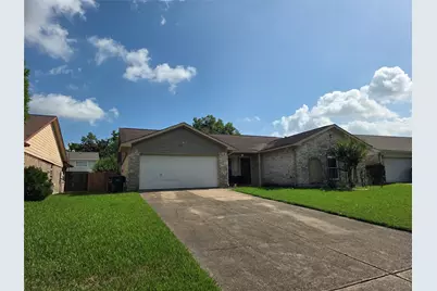 12531 La Rochelle Drive, Houston, TX 77015 - Photo 2