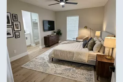 13906 Vinehill Drive, Sugar Land, TX 77498 - Photo 20