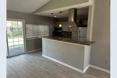 635 Jeff Davis, Richmond, TX 77469 - Photo 4