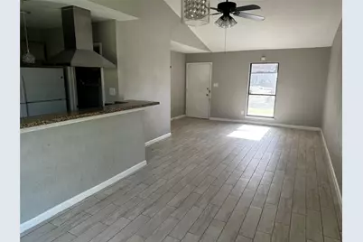 635 Jeff Davis, Richmond, TX 77469 - Photo 8