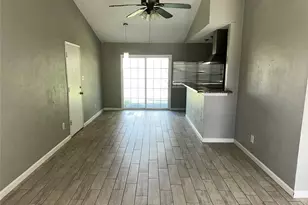 635 Jeff Davis, Richmond, TX 77469 - Photo 2